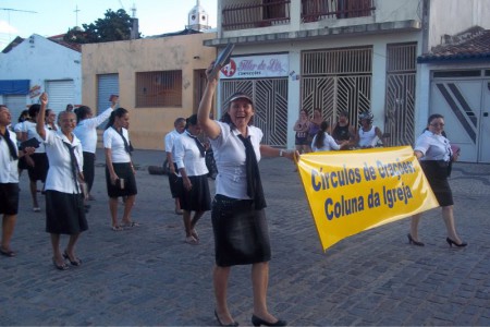 Irmã Débora, no pelotão do Círculo de Oração